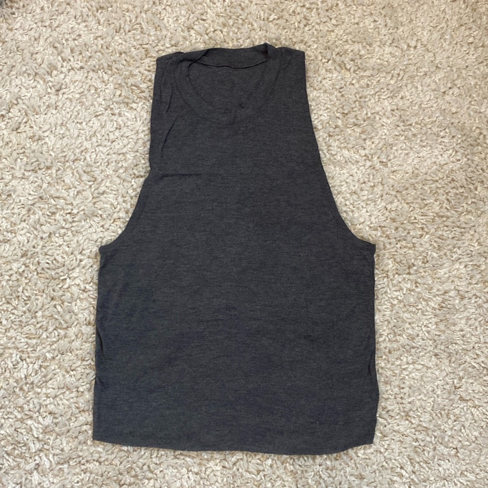 Alo Yoga - M light-weight tank